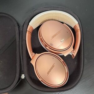 Bose Quiet Comfort 35 II Over-Ear Wireless Headphones: Limited Edition Rose Gold